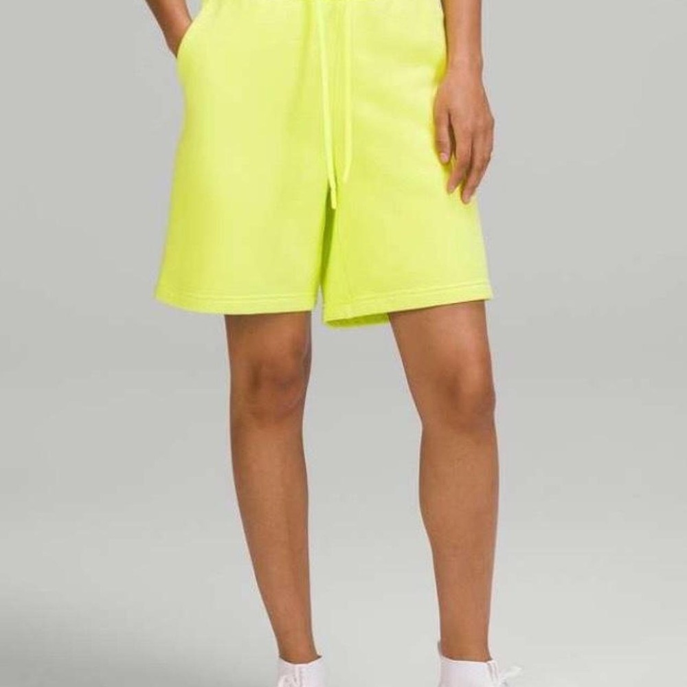 Lululemon Women's Loungeful High-Rise Shorts 7" Size 14